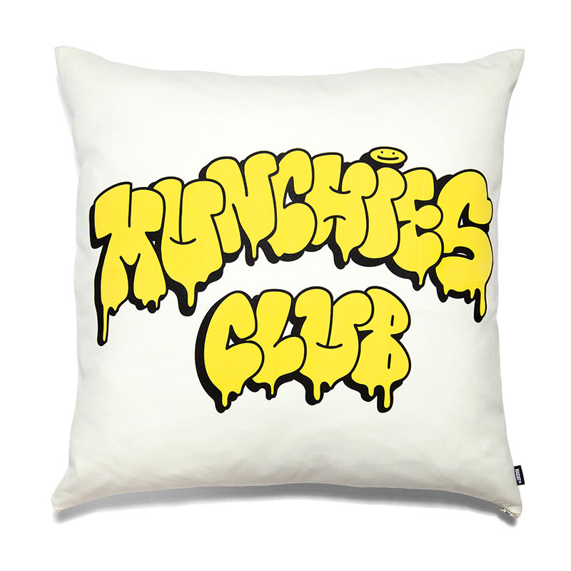 MUNCHIES CLUB CUSHION FT. CASPER